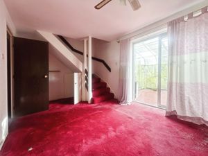 Lounge- click for photo gallery